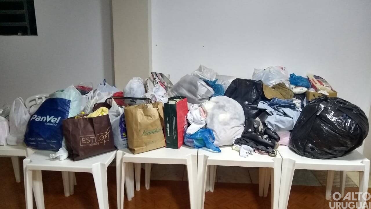 Carreata do Movimento de Schoenstatt arrecada doações para entidades de FW