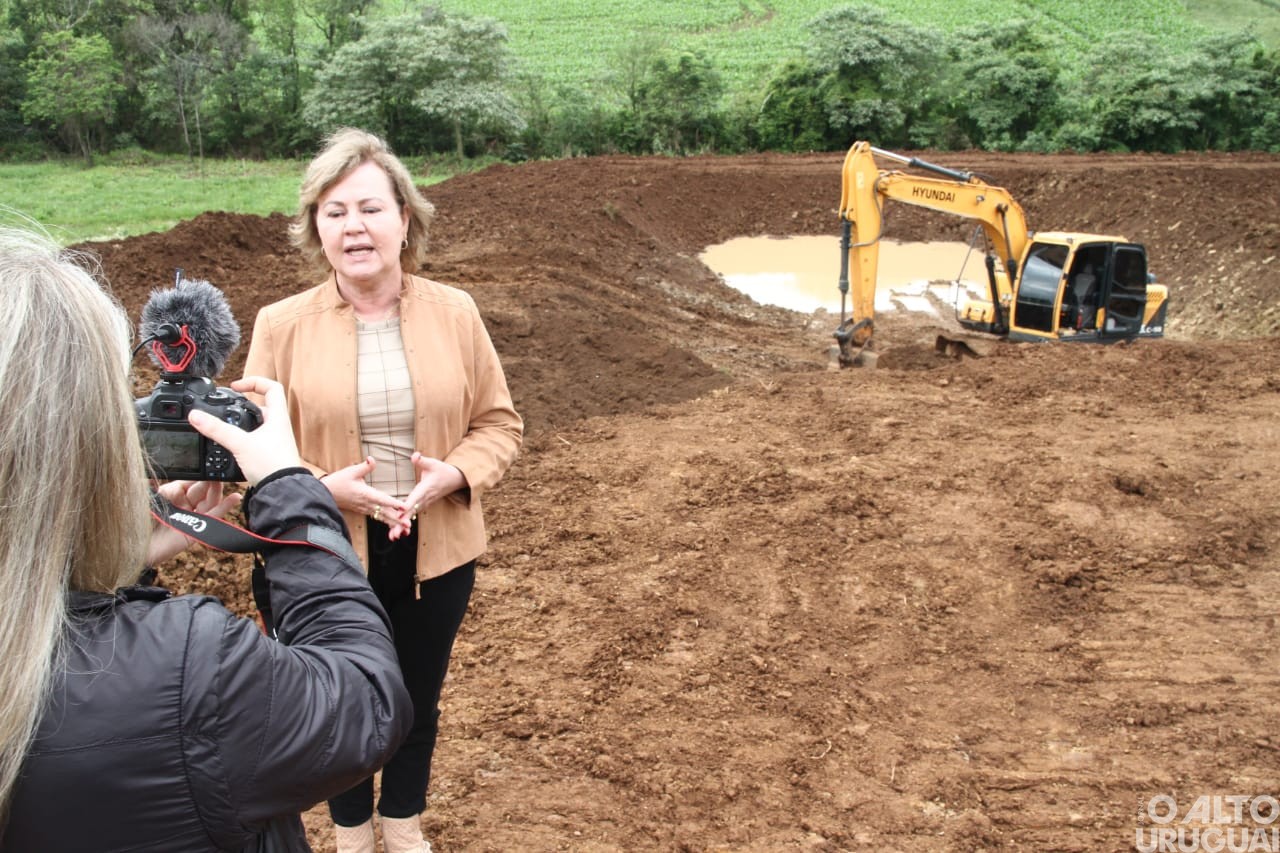 Viveiros para piscicultura beneficiam produtores da região