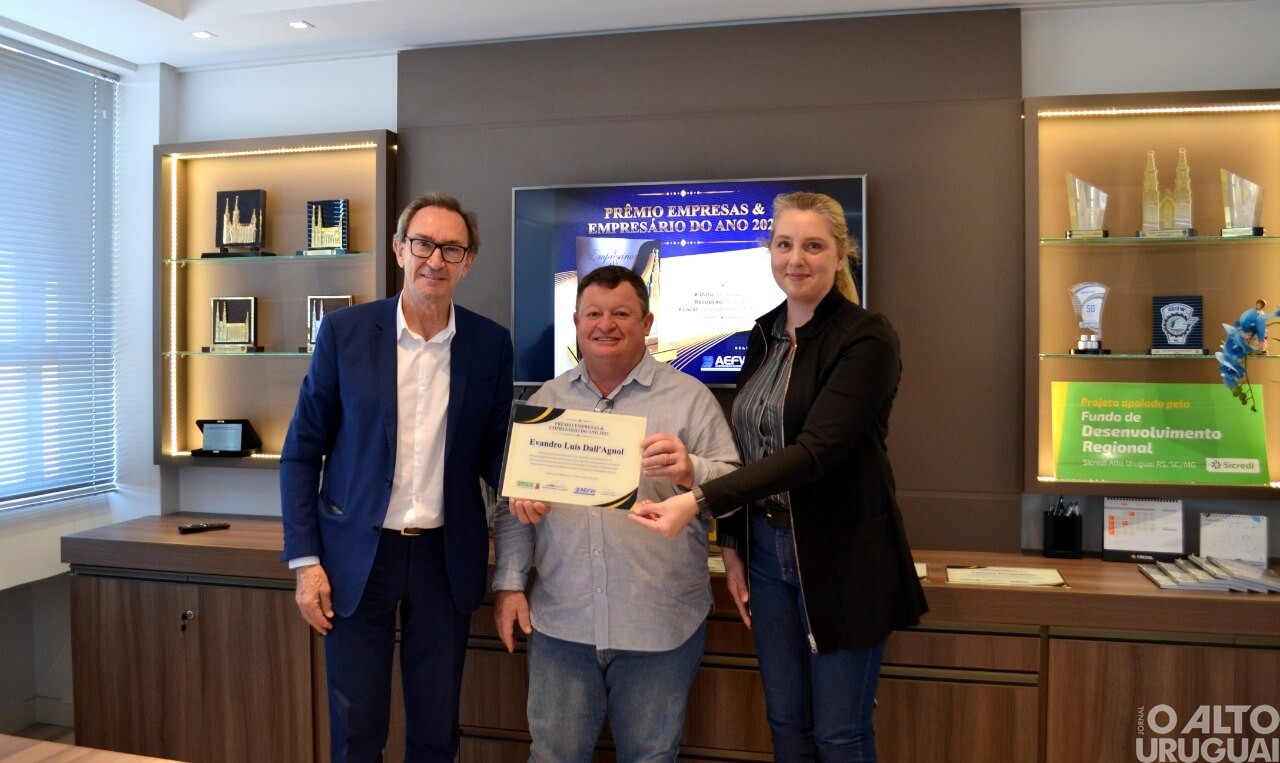 Empresário do Ano: indicados ao prêmio recebem certificados