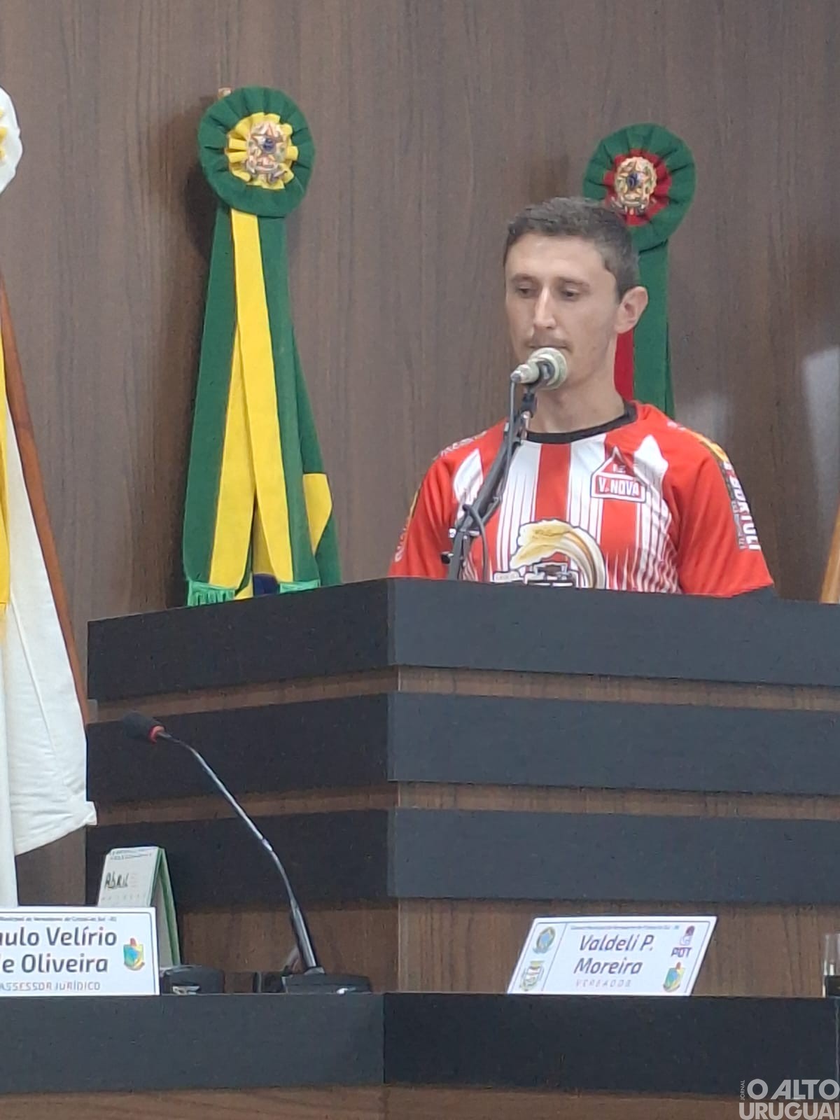 Esporte Clube Vila Nova de Cristal do Sul recebe homenagem na Câmara de Vereadores