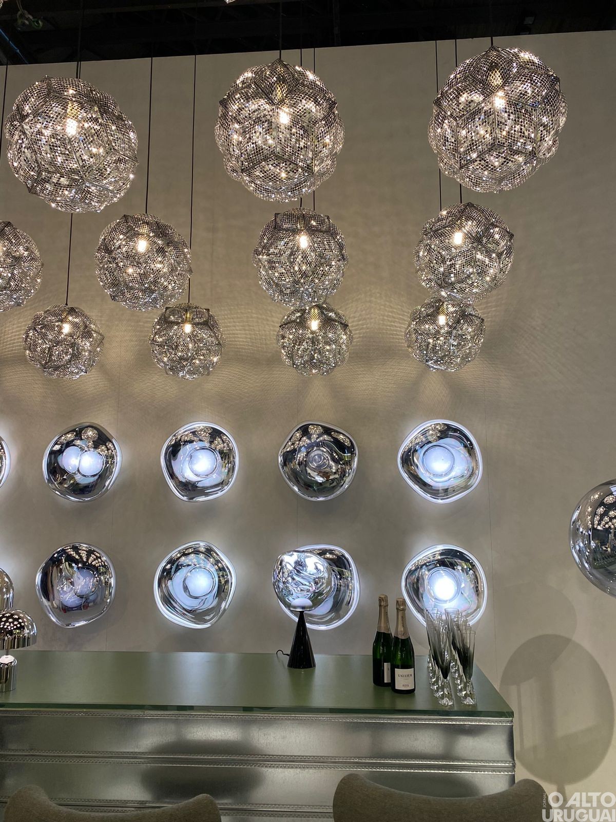 Arquiteta Bruna Chiele participa da maior feira de arquitetura e design do mundo em Milão