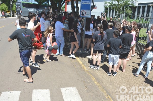 Bandas da Escola Cardeal Roncalli conquistam cinco títulos de campeãs e três de vice-campeãs em SC