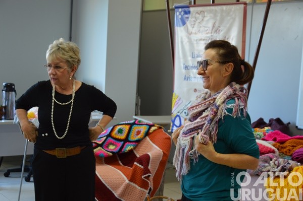 Tricolã promove workshop de tricô e crochê em FW