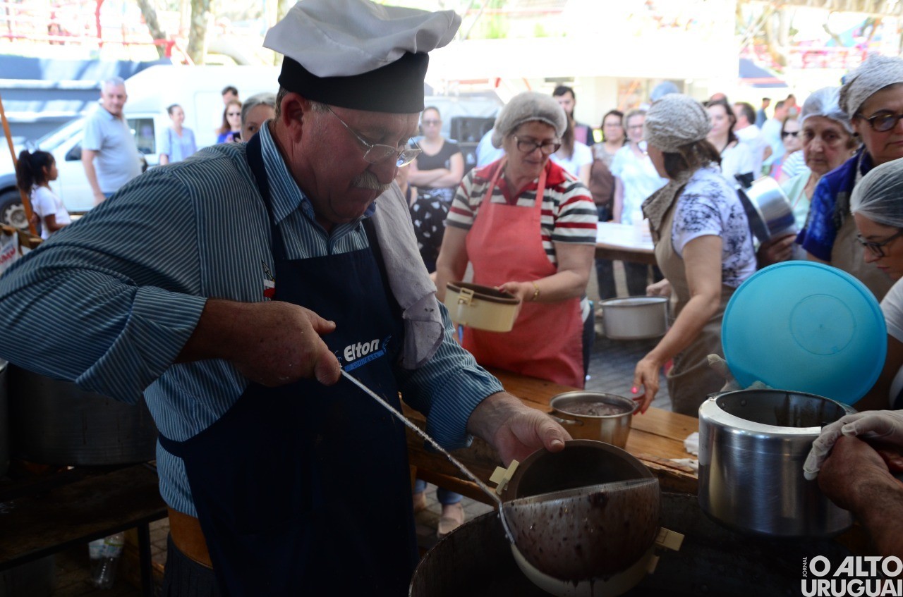 Promenor comercializa ingressos para a sua tradicional feijoada