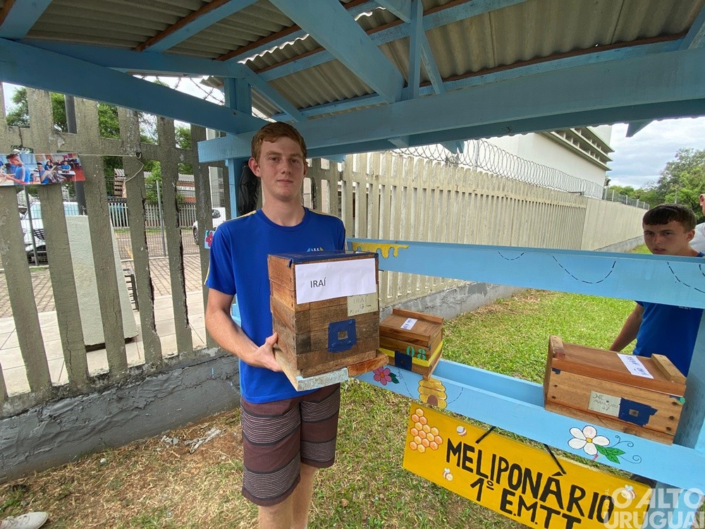 Escola de Iraí apresenta meliponário desenvolvido por estudantes