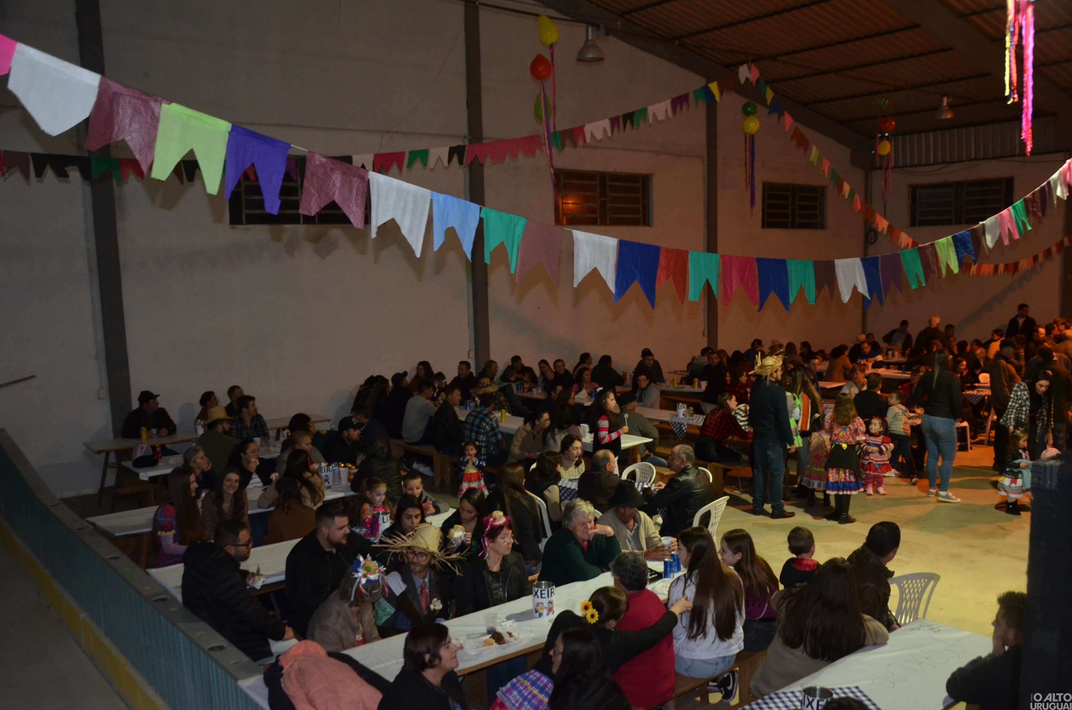 Esporte Clube São Luís realiza sua festa junina com grande público