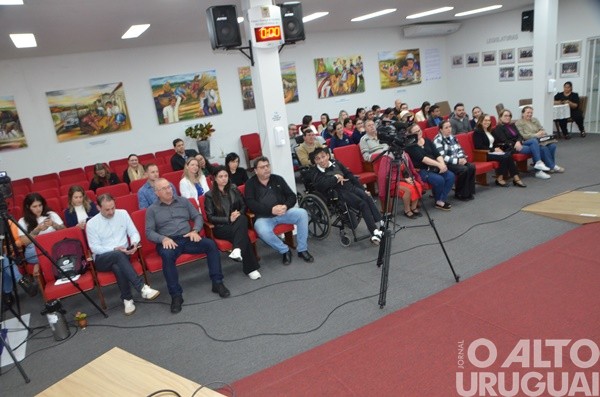 Semana da Pessoa com Deficiência é aberta em Frederico Westphalen