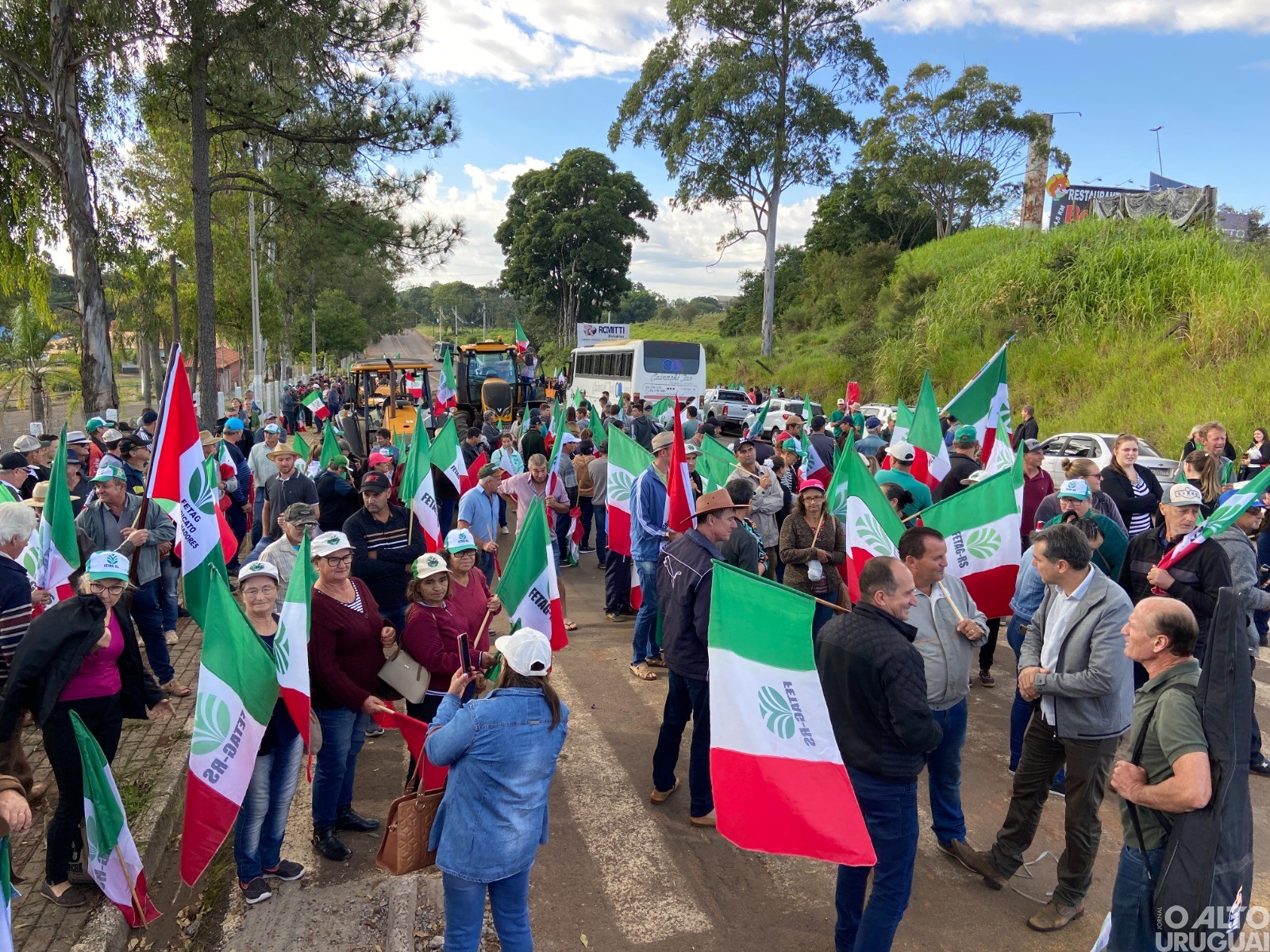 Trabalhadores rurais realizam manifestação em FW