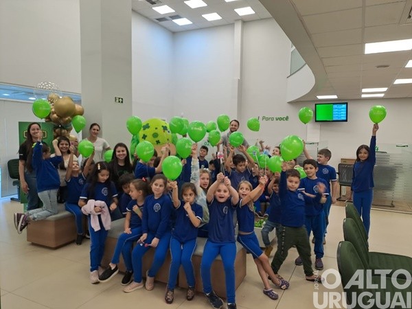 Sicredi Conexão impacta mais de 7 mil pessoas durante a Semana ENEF