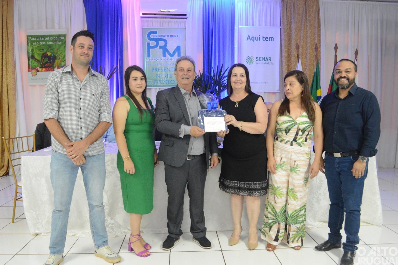 Ivonei Librelotto toma posse como presidente do Sindicato Rural de Palmeira das Missões