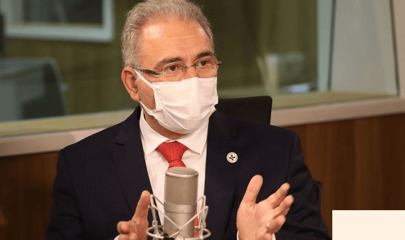 Queiroga afirma que população adulta deve estar 100% vacinada até outubro
