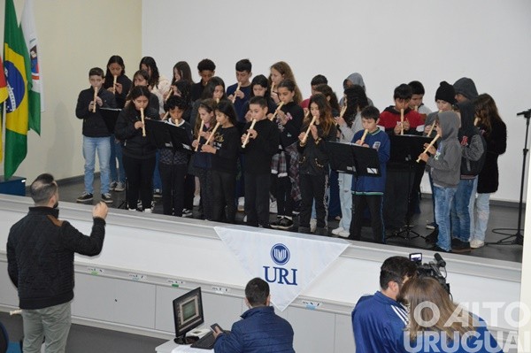Frederico Westphalen debate excelência e avaliação no ensino público