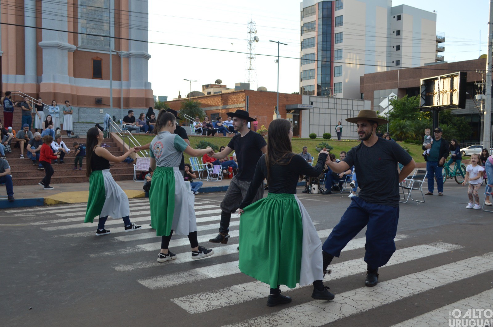 CTG Rodeio da Querência promove Roda de Chimarrão em FW