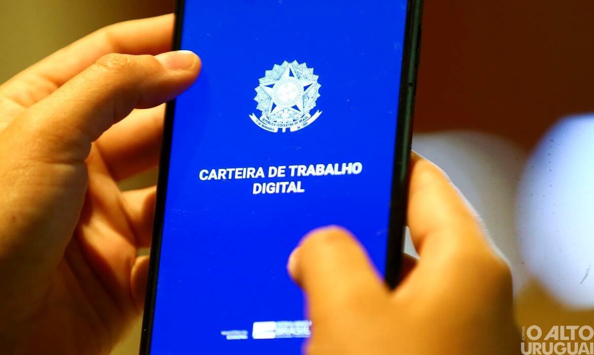 Brasil gera 313,9 mil empregos formais em setembro