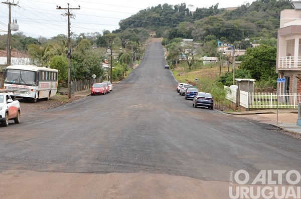 Obra de pavimentação avança em Cristal do Sul