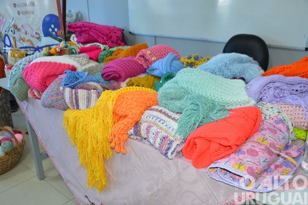 Tricolã promove workshop de tricô e crochê em FW