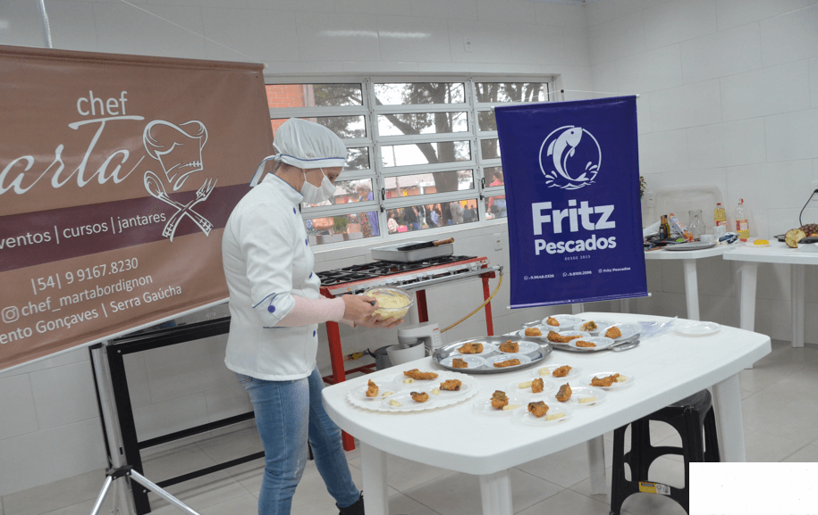 Chef Marta Bordignon participa de Cozinha Didática na Casa da Emater/RS