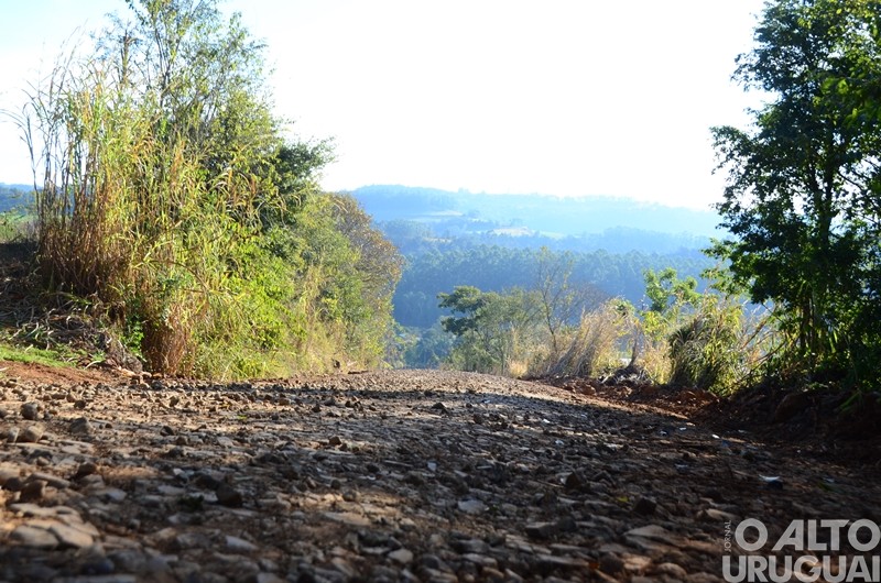 Melhorias nas estradas possibilitam novos investimentos em Pinheirinho do Vale
