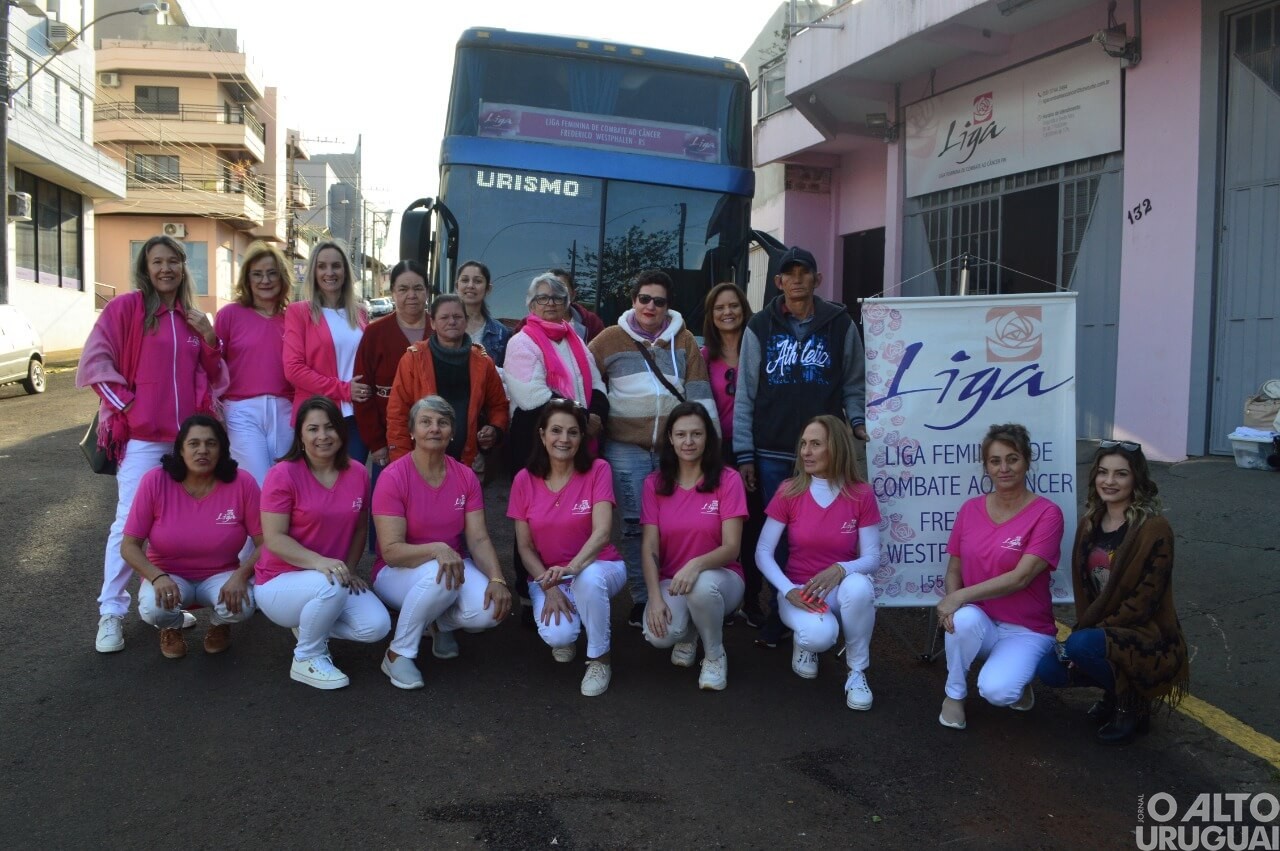 Liga de Combate ao Câncer promove passeio com os assistidos