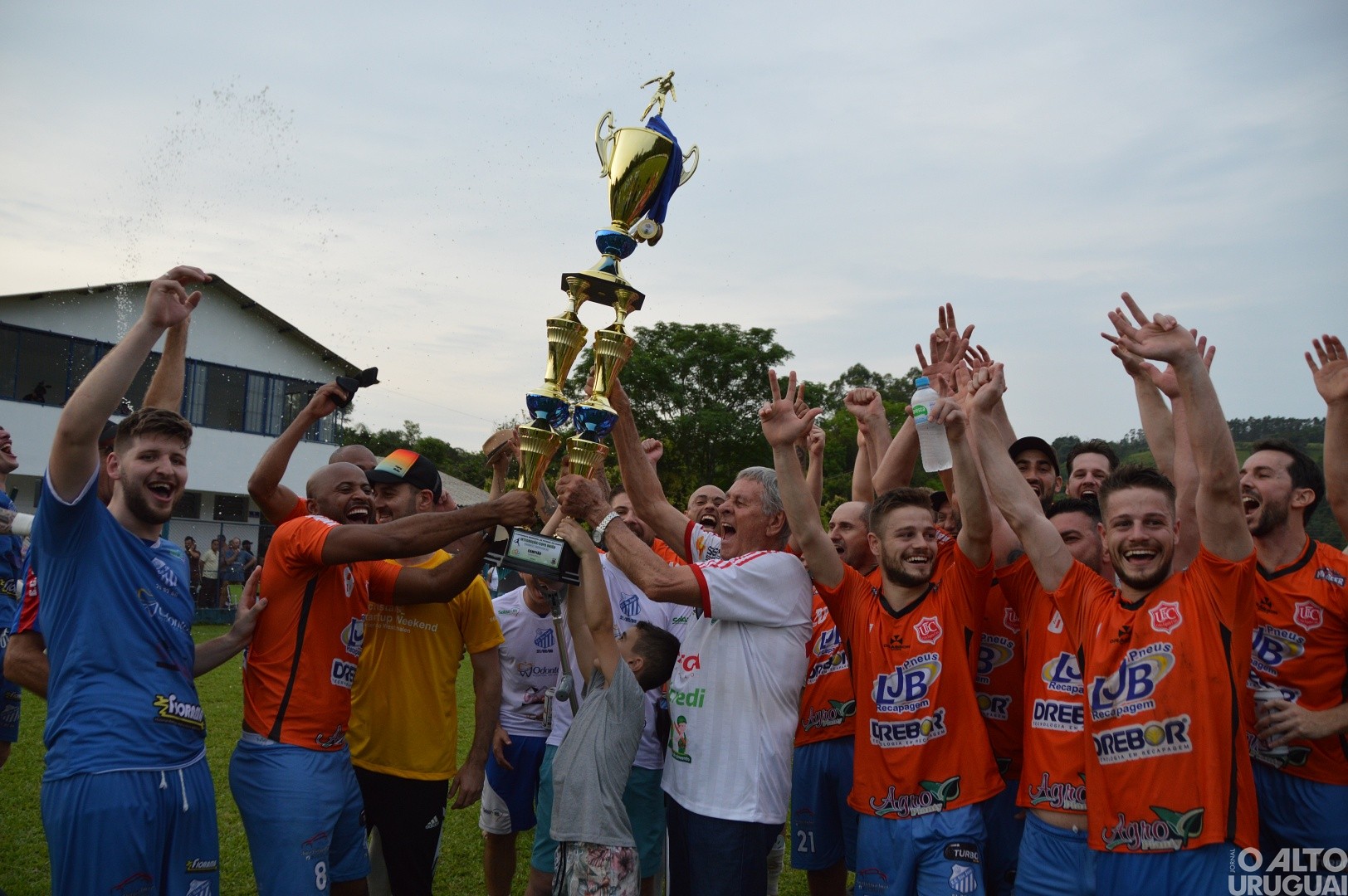 Oswaldo Cruz e São José são campeões do Campeonato Integração de FW