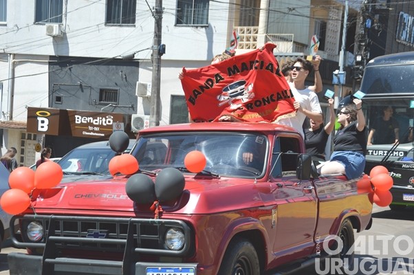 Bandas da Escola Cardeal Roncalli conquistam cinco títulos de campeãs e três de vice-campeãs em SC