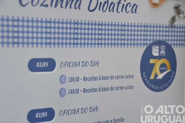 Cozinha didática ensina receitas na Casa da Emater