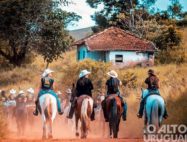 Cavalgada do Outubro Rosa acontecerá domingo em FW