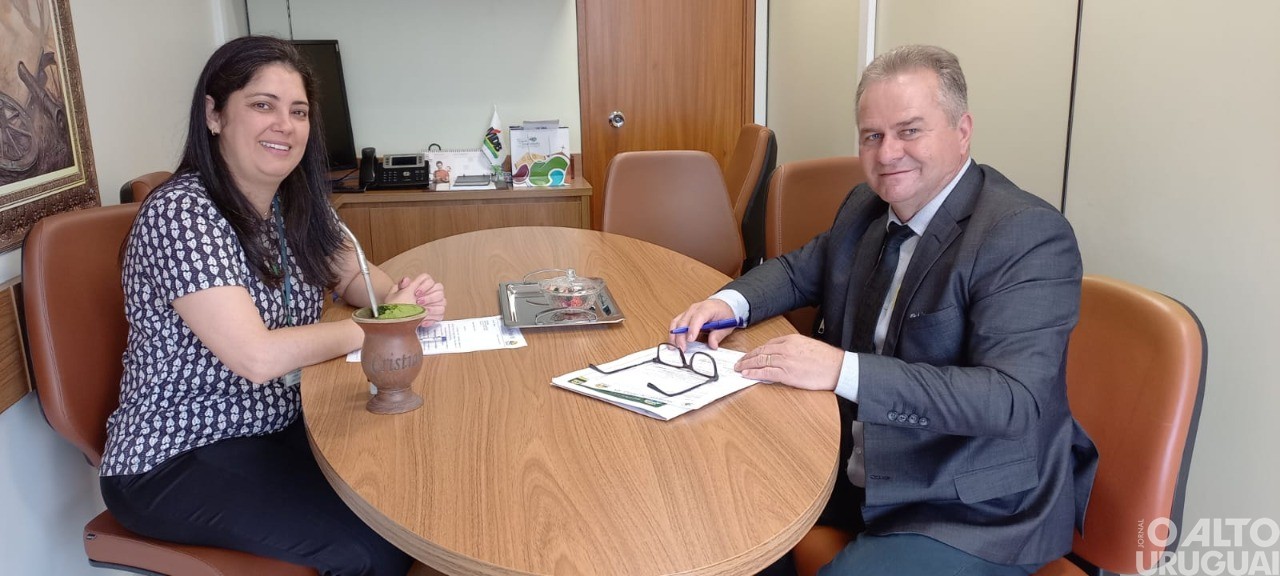 Lideranças de Pinhal viajam a Brasília