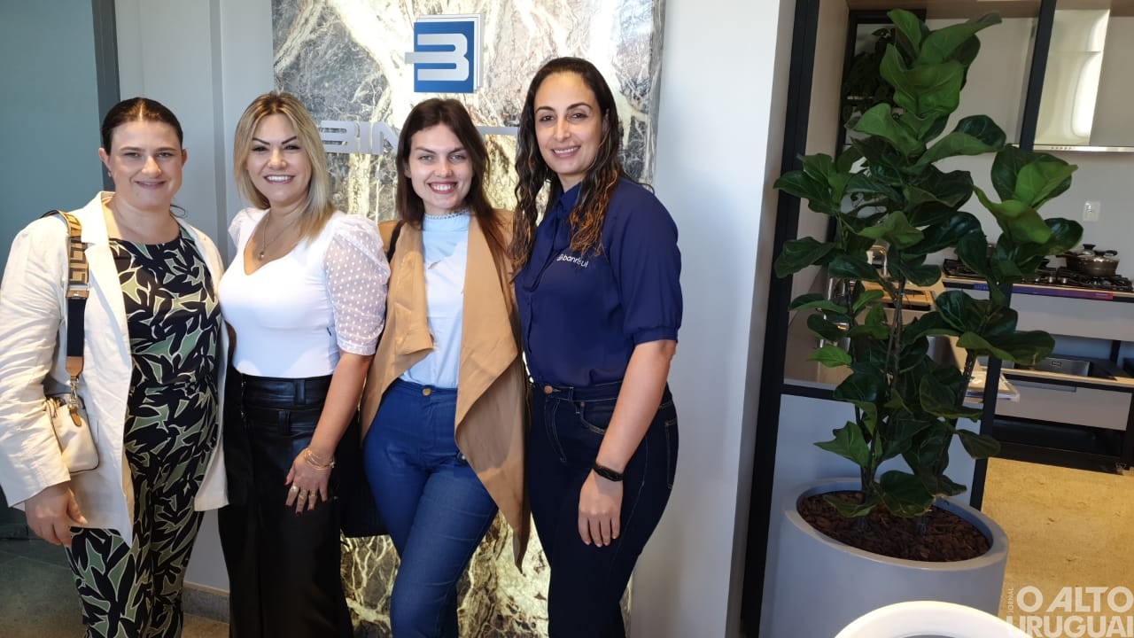Núcleo da Mulher Empreendedora realiza reunião com visita à empresa