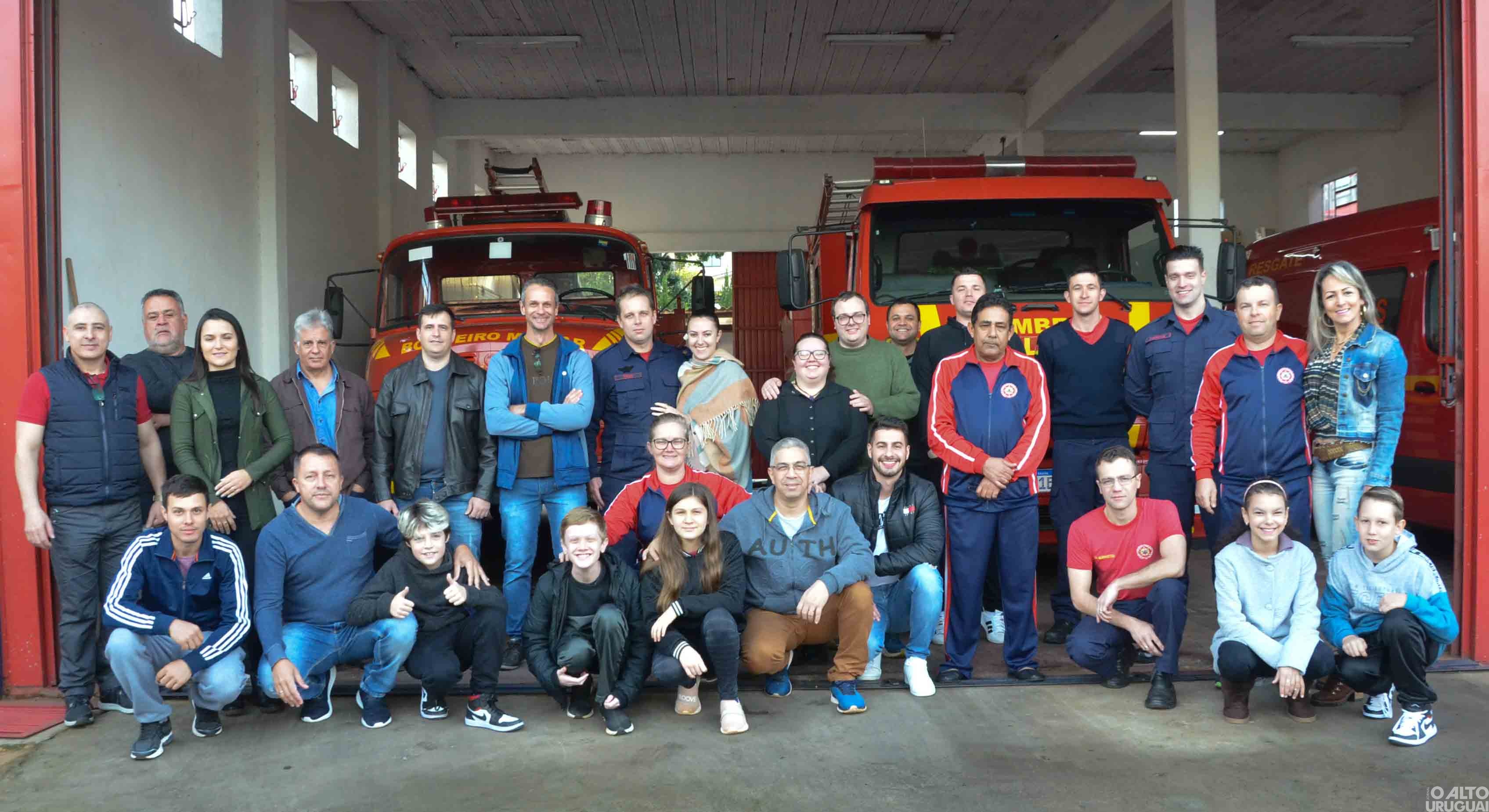 Dia do Bombeiro é comemorado em FW pela corporação