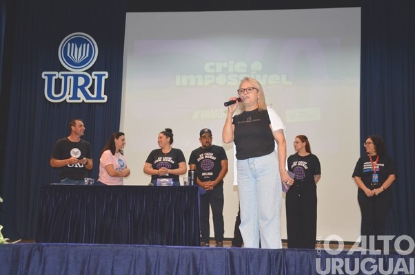 Caravana do Enem reúne mais de 600 estudantes na URI/FW