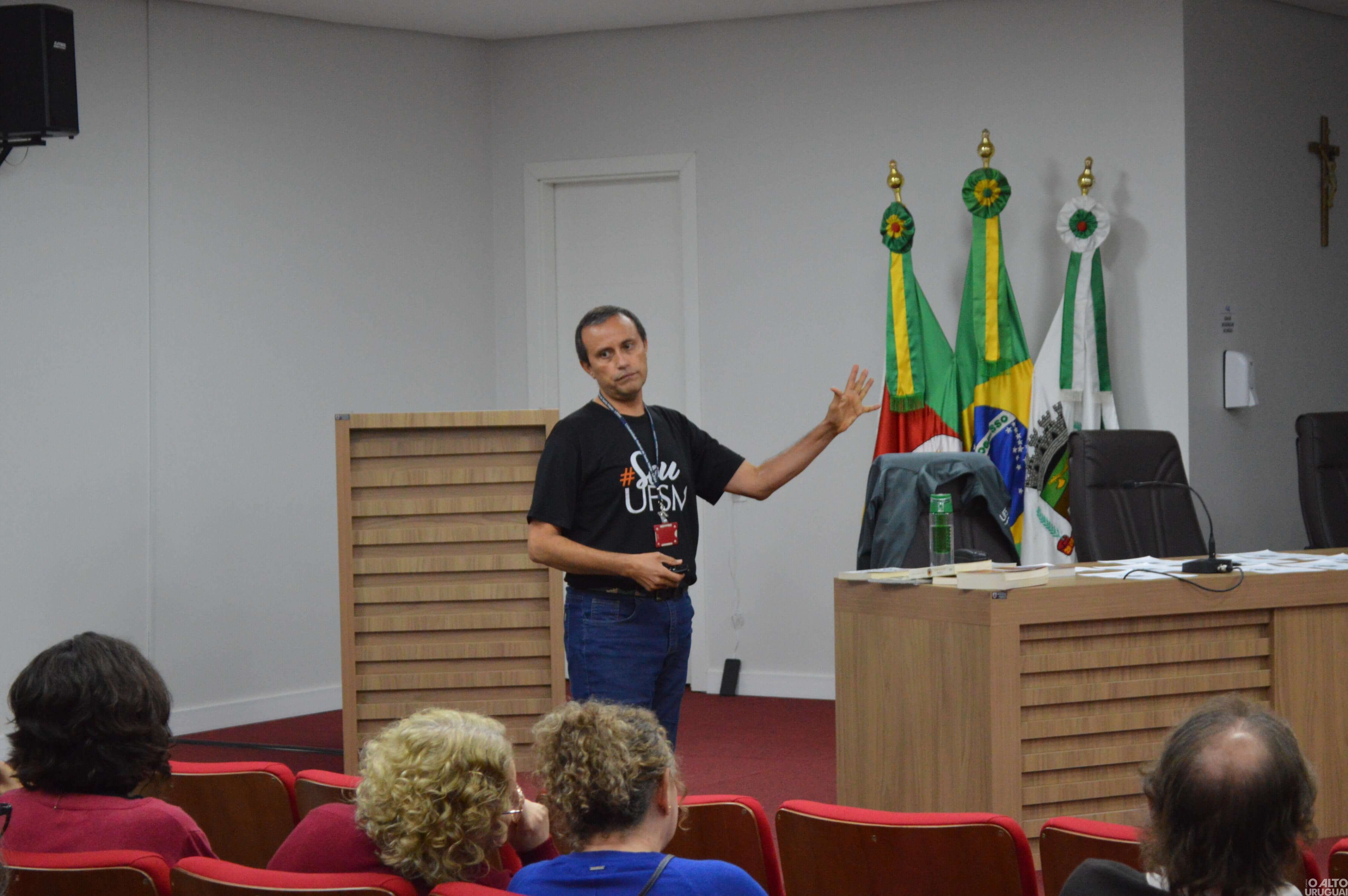 Palestra “De Estocolmo até a agenda 2030” é realizada em Frederico Westphalen