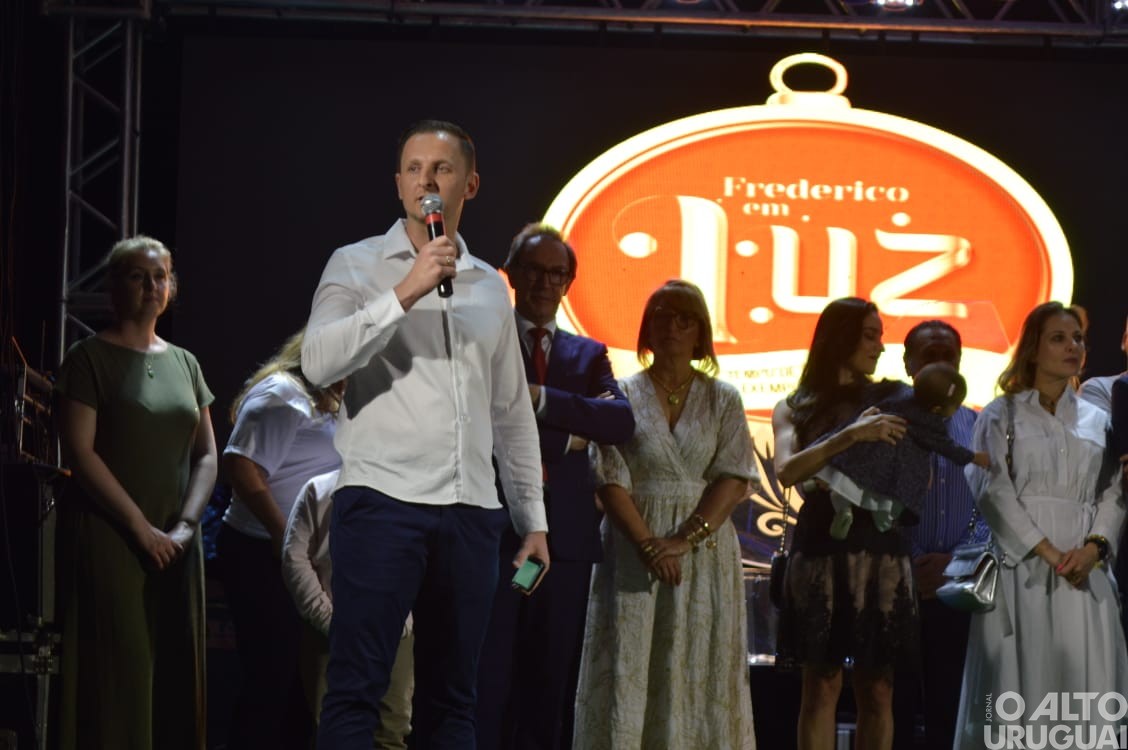 Frederico em Luz é aberto oficialmente
