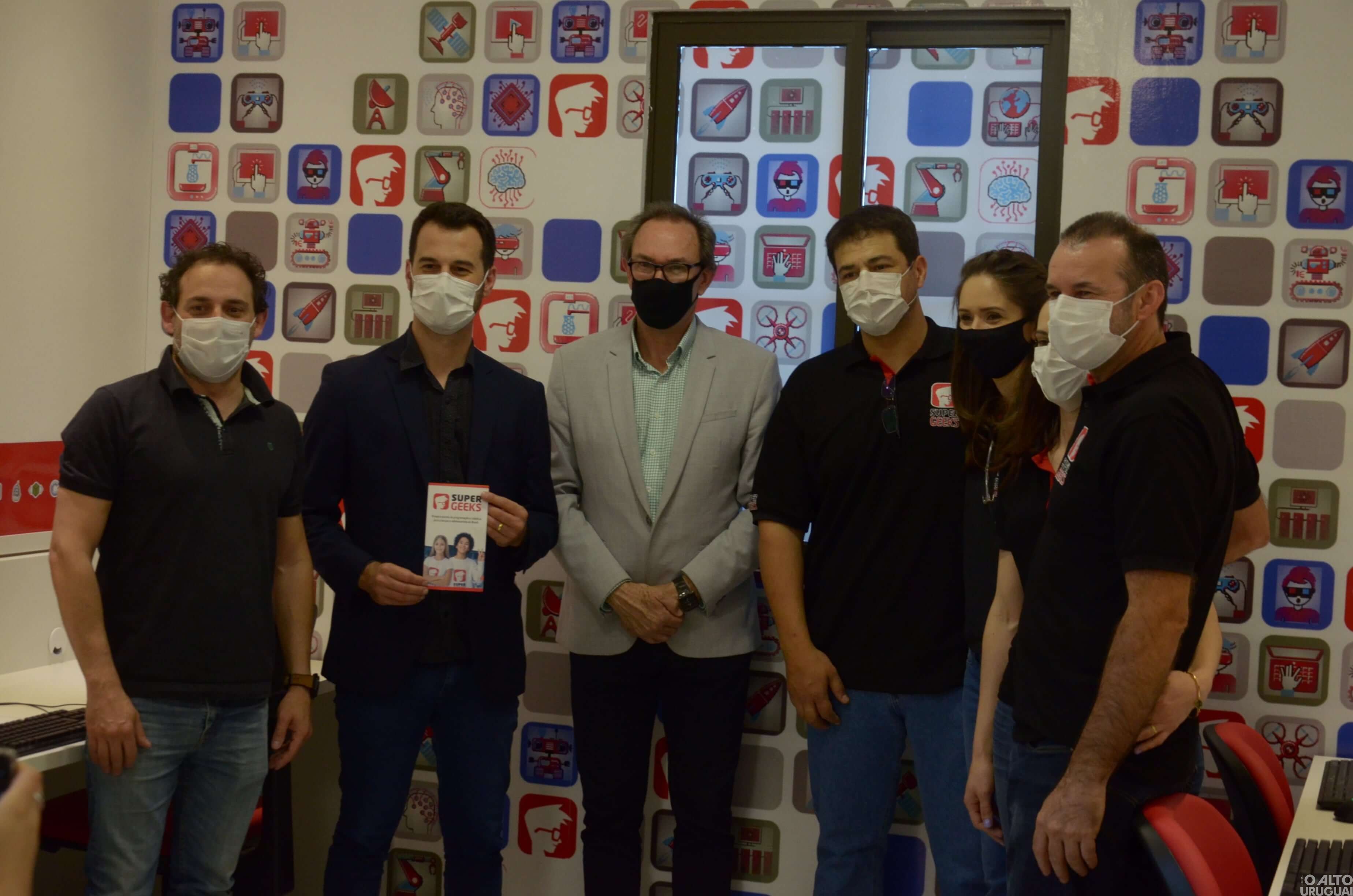 SuperGeeks abre as portas em Frederico Westphalen