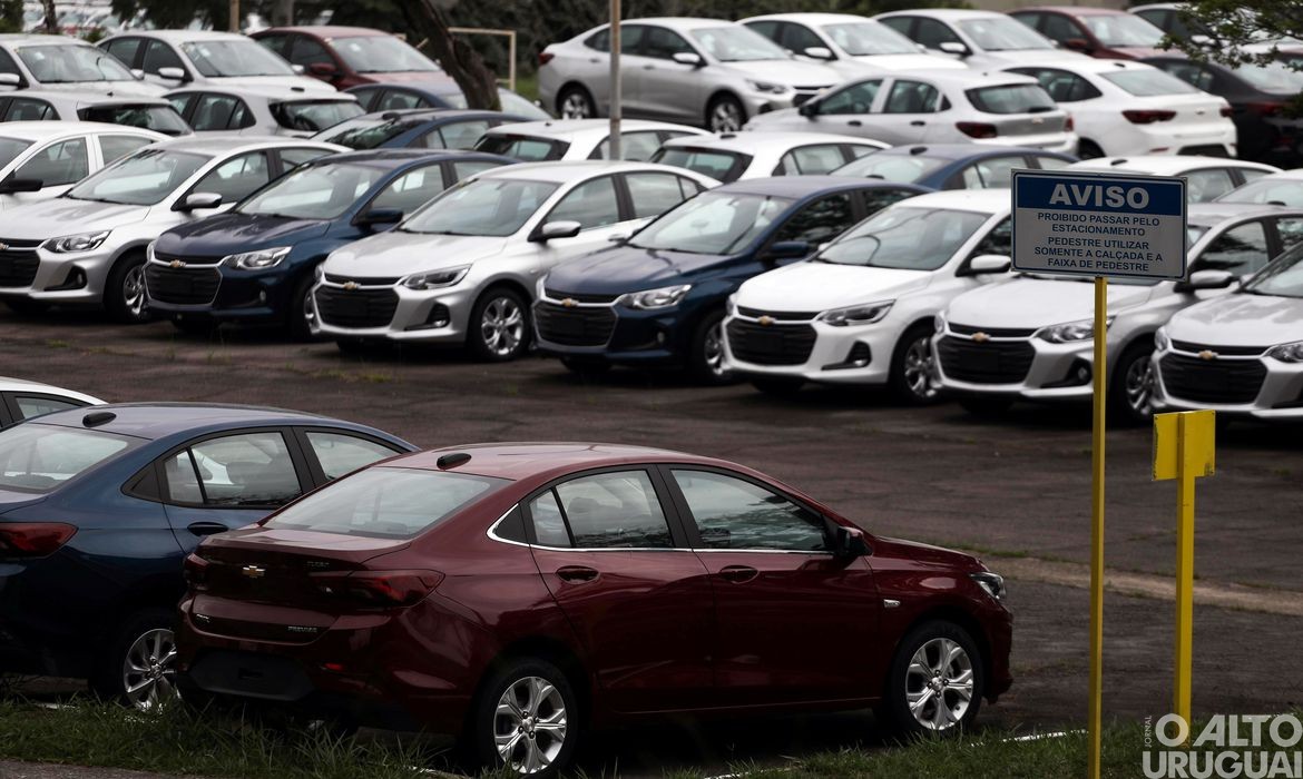 Senado aprova isenção de IPI para taxistas e pessoas com deficiência