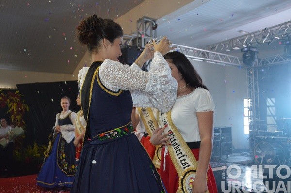 Corte da 24ª Oktoberfest é escolhida em Alpestre