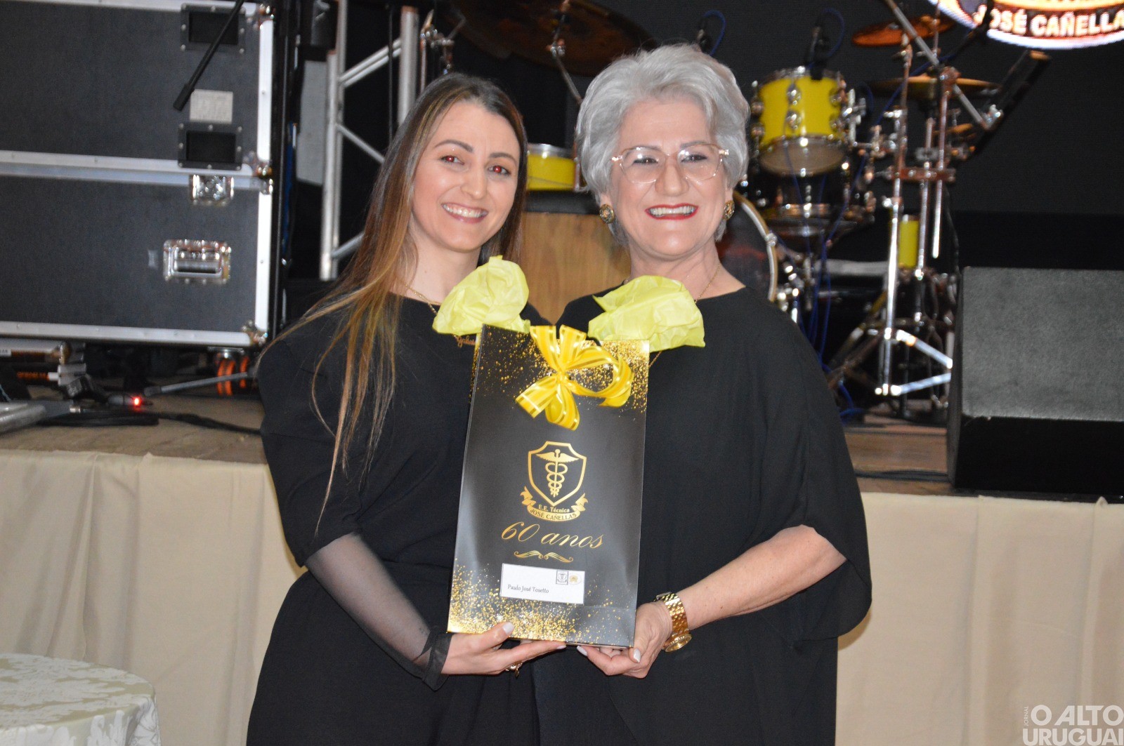 Jantar-dançante celebra os 60 anos da Escola Técnica José Cañellas em FW