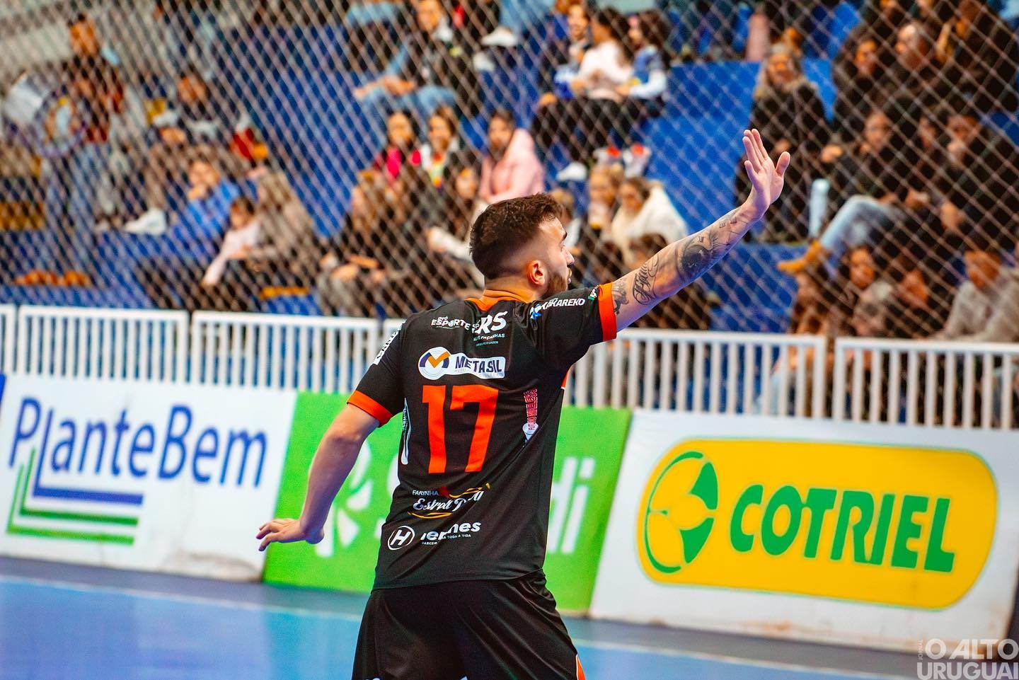 Afucs precisa da vitória AMF para fugir do Z2