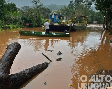 Autoridades cobram ponte entre Cerro Grande e Liberato Salzano