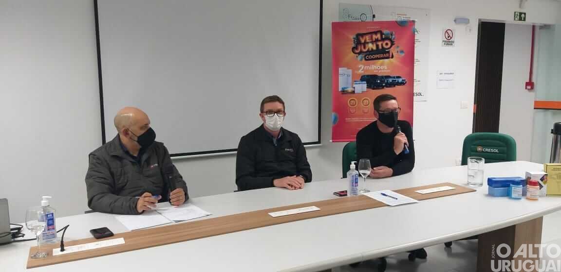 Parceria entre Cresol e Emater garante investimentos para bacia leiteira de FW