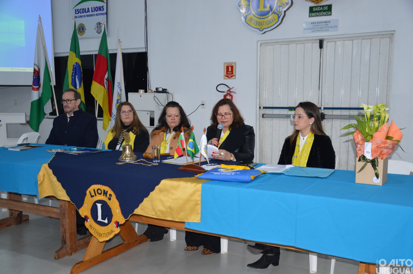 Diretoria do Lions Clube de FW toma posse