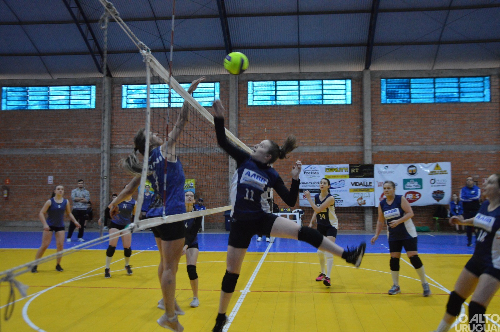 Copa Frederiquense de Vôlei é realizada na AABB-FW