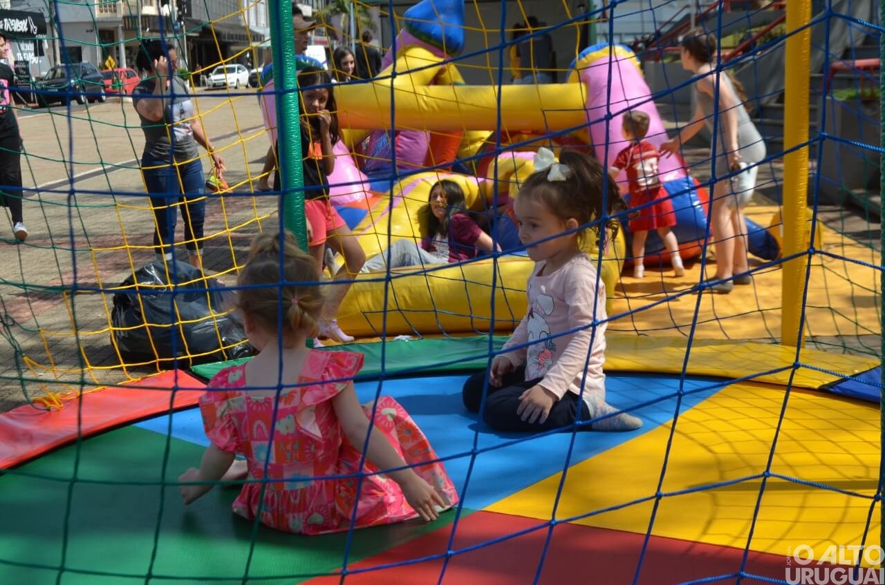 Ação da Administração de FW em alusão ao Dia das Crianças reúne grande público