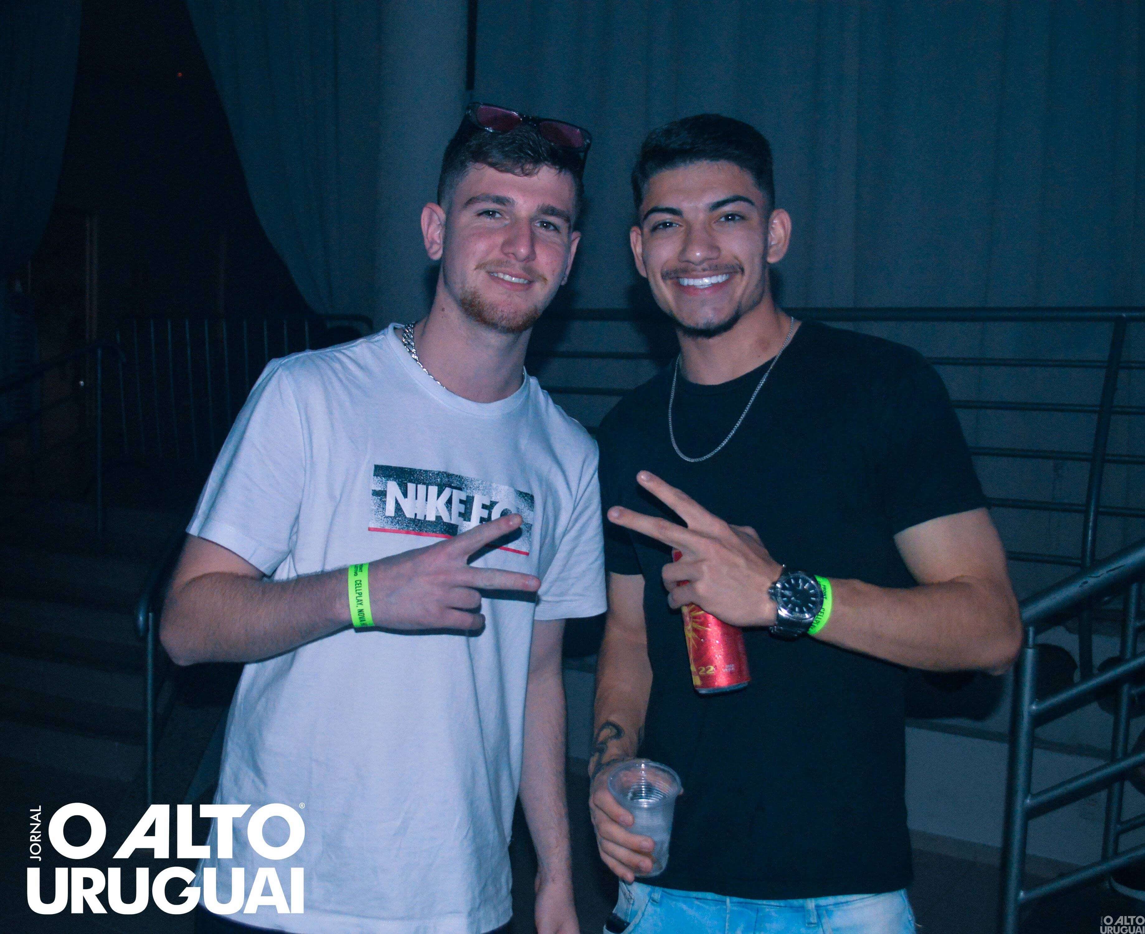 Show com Livinho reúne grande público em FW