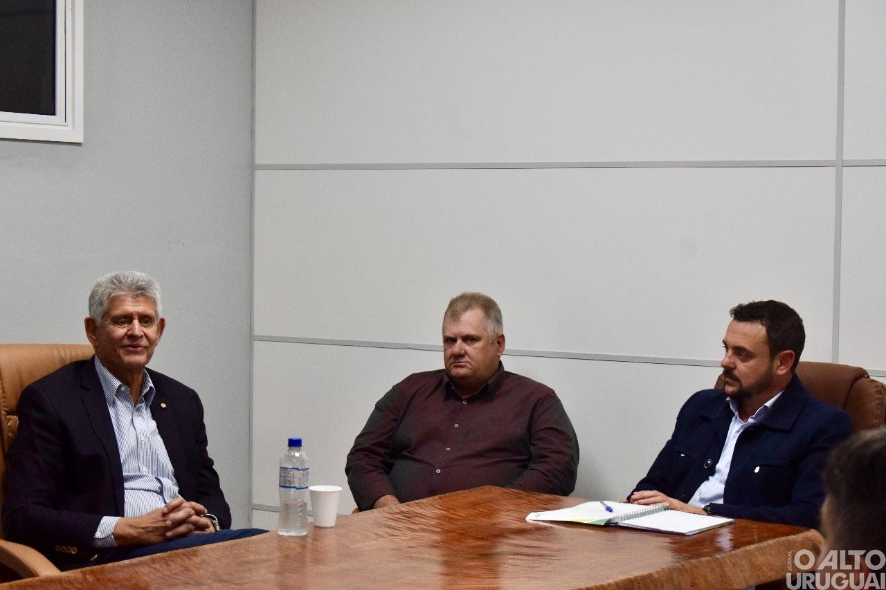 Afonso Motta confirma emenda de R$ 300 mil para Erval Seco