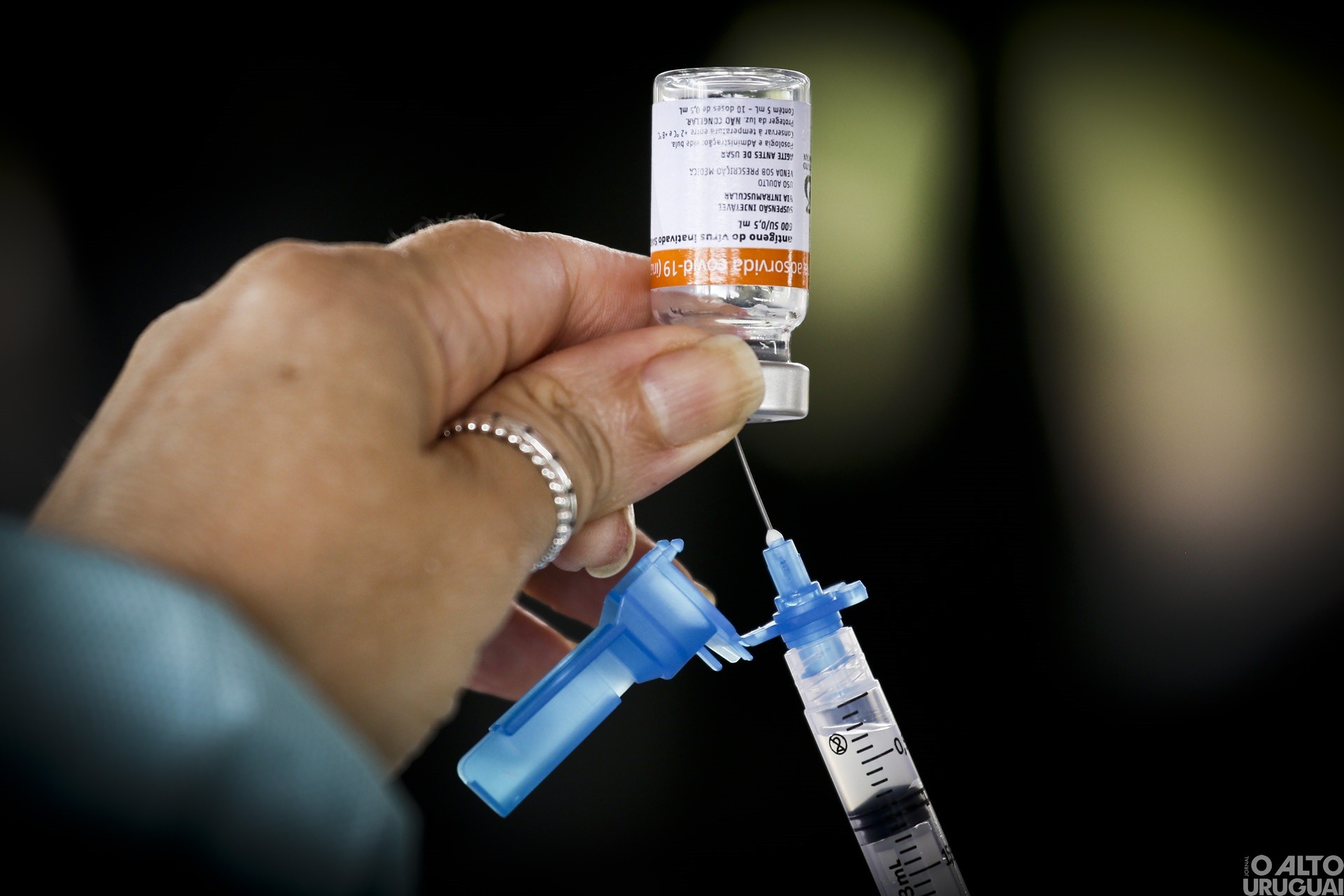 RS diminui intervalo para aplicação da dose de reforço