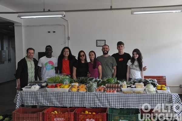 Feira Orgânica da UFSM/FW completa seis anos