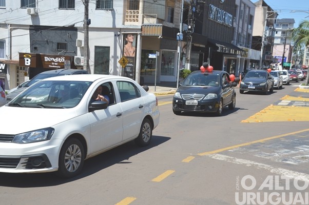 Bandas da Escola Cardeal Roncalli conquistam cinco títulos de campeãs e três de vice-campeãs em SC