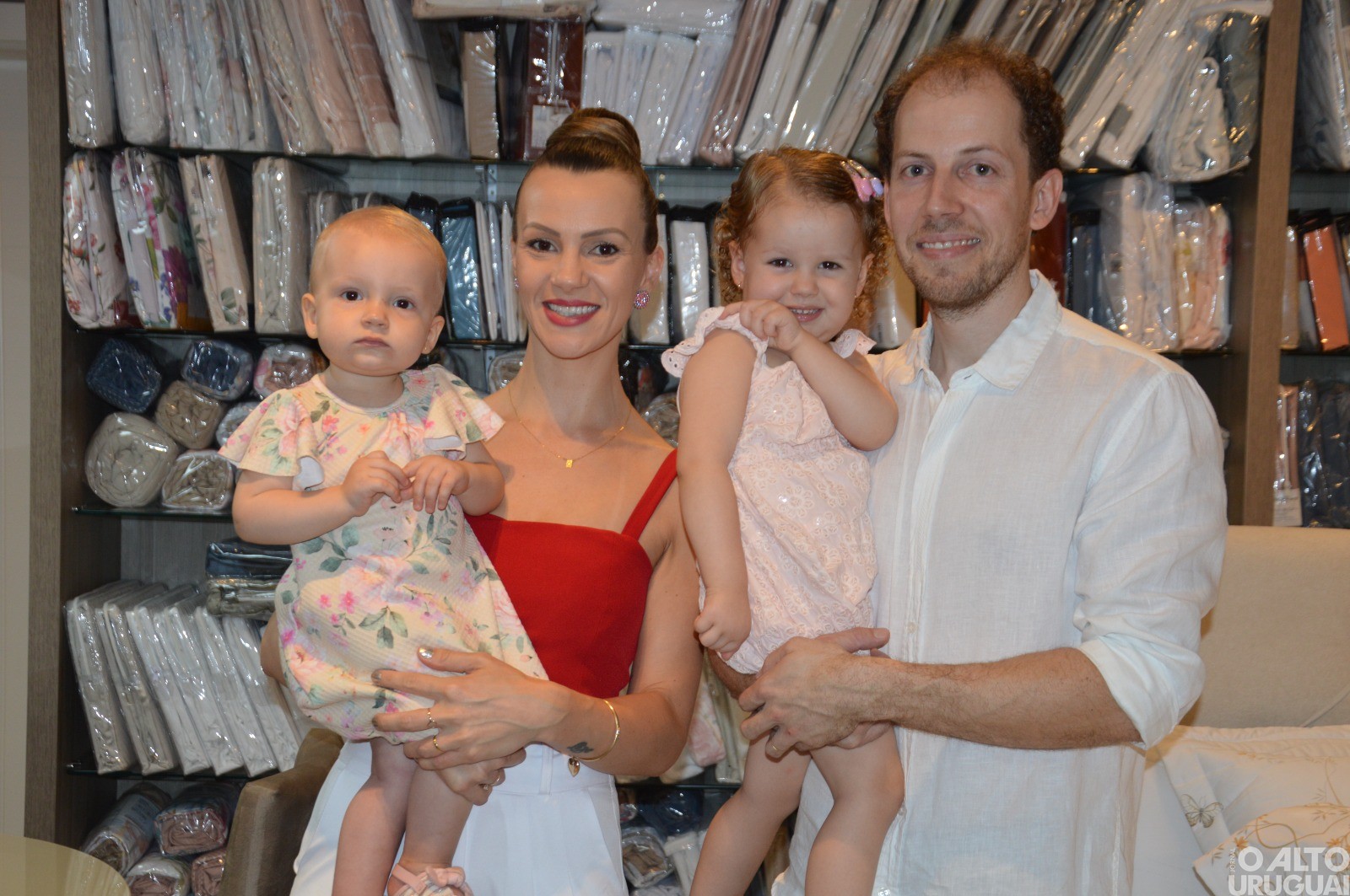 Móveis Lober inaugura novo espaço cama e banho com marcas renomadas