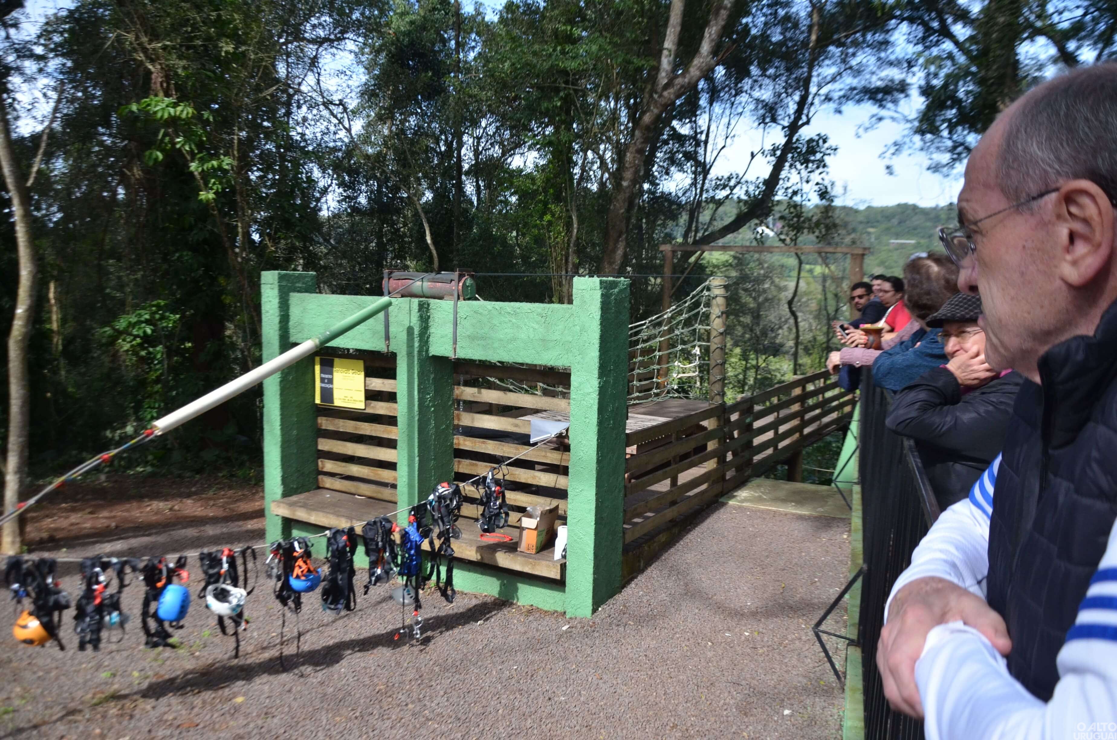 Tirolesa em Iraí é inaugurada